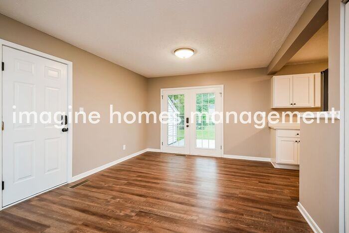 5457 Young Rd - Photo 7 of 16