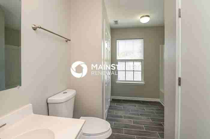 395 Amhurst St Sw - Photo 5 of 15
