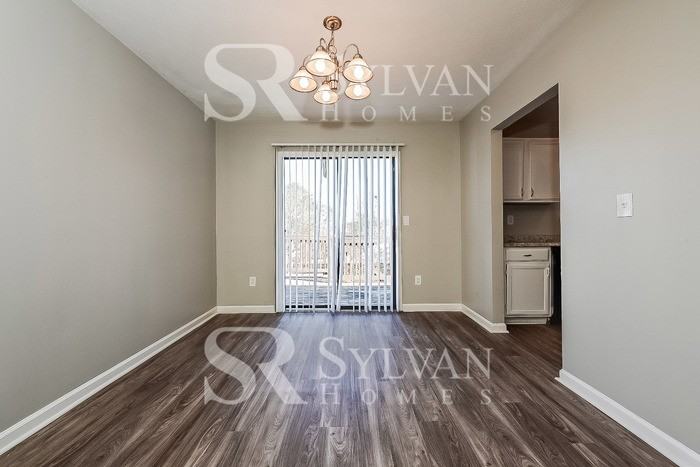 6698 Bent Creek Dr - Photo 5 of 17