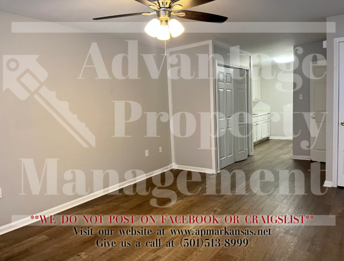 1955 Keathley Dr #13 - Photo 3 of 9