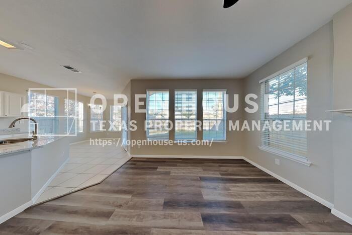 9658 Therrell Dr - Photo 6 of 23