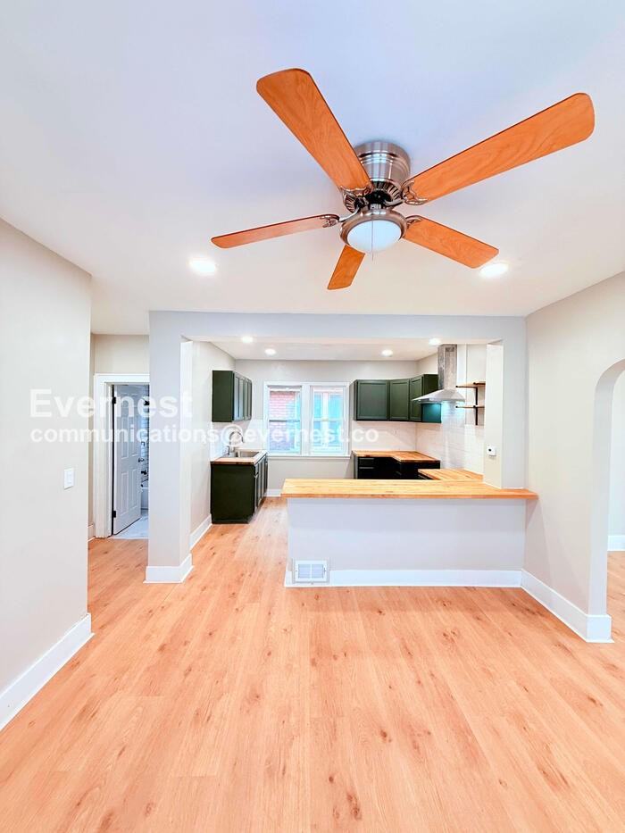 5133 Whitfield St #2 - Photo 4 of 31