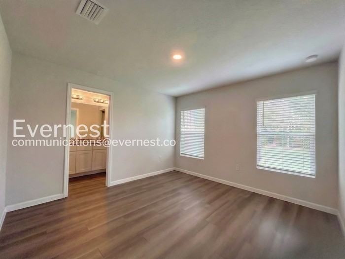 25 Raeland Ln - Photo 6 of 21