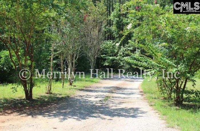 1253 Winterwood Rd - Photo 2 of 12