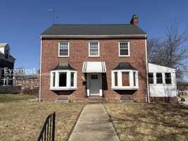 featured image of 1210 E 36th St