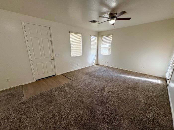 10017 W Williams St - Photo 7 of 28