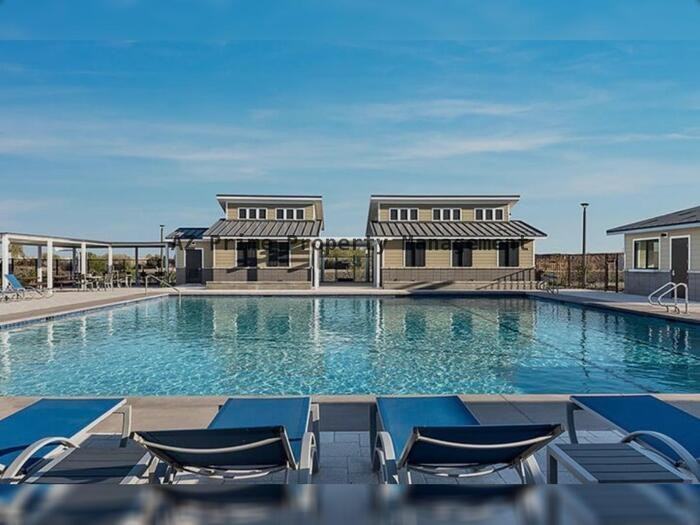 W Luxton Ln - Photo 5 of 50