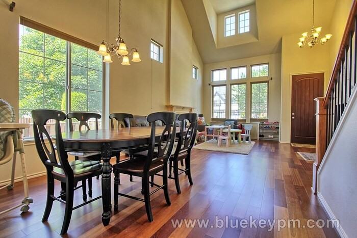 16890 Nw Milcliff St - Photo 6 of 21