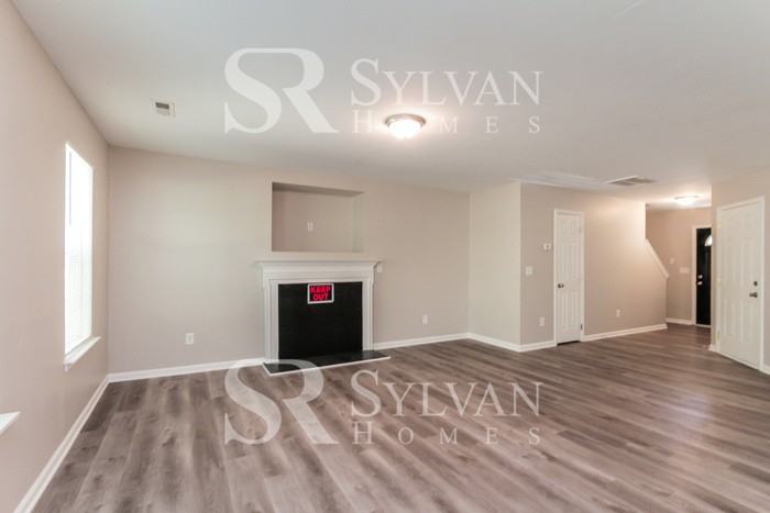 644 Stillgreen Ln - Photo 6 of 16