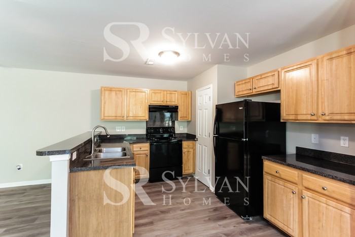 644 Stillgreen Ln - Photo 7 of 16