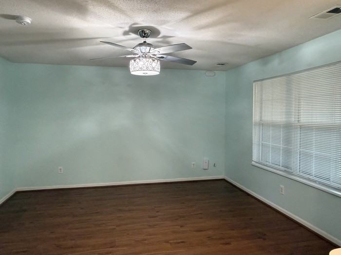 6826 N Olive St #6826 - Photo 4 of 17