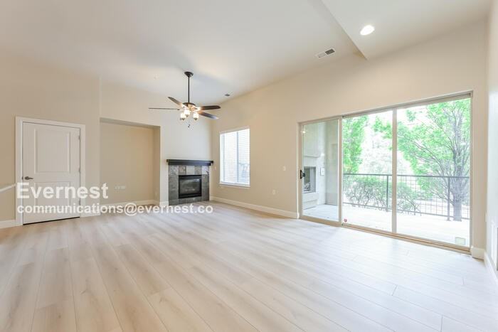 305 Inverness Way S #102 - Photo 7 of 22