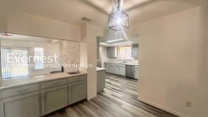 8311 Shallow Creek Dr - Photo 3 of 18