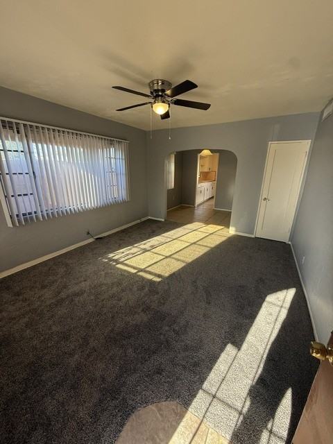 601 N Swan Rd - Photo 4 of 20