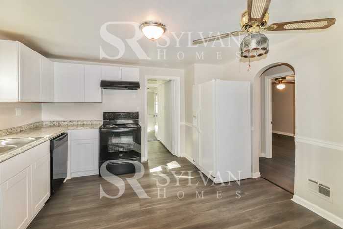 270 Mayo Rd - Photo 5 of 16