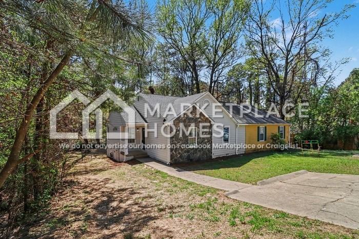 5415 Glen Haven Dr - Photo 3 of 19