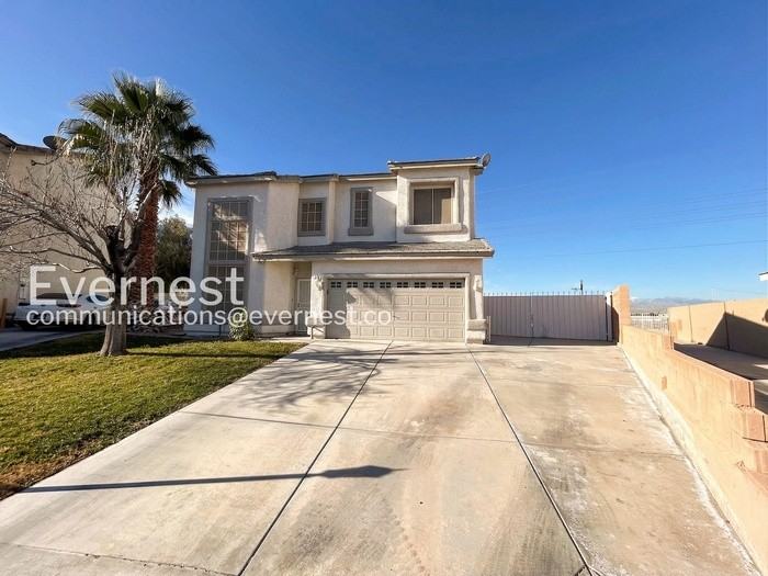 2701 Old Bear Canyon St - Photo 2 of 30