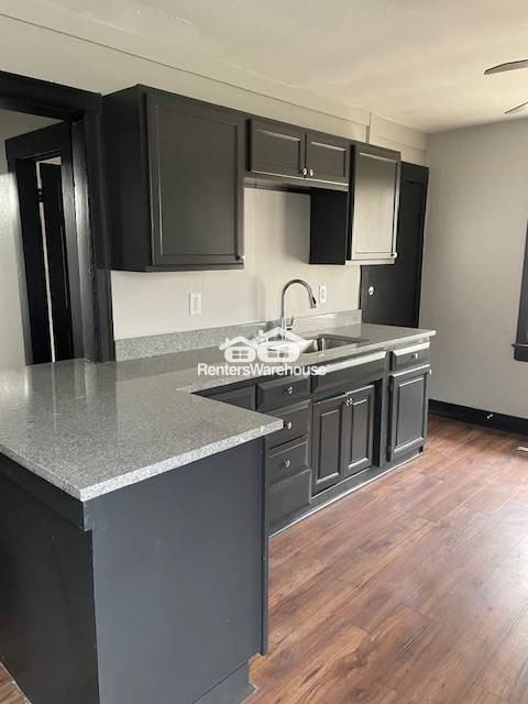 576 S Oxford Ave - Photo 6 of 10