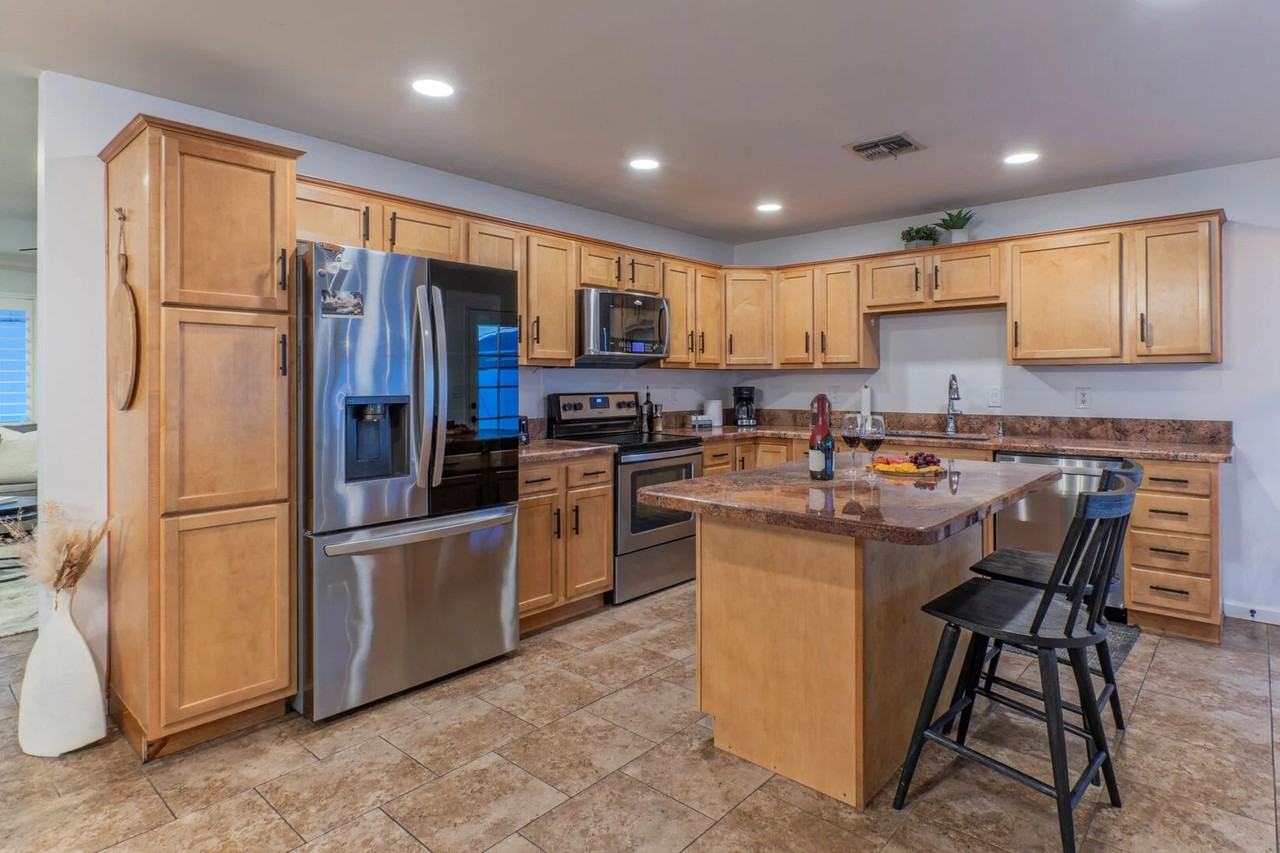 6908 E Vernon Ave #NA - Photo 7 of 27