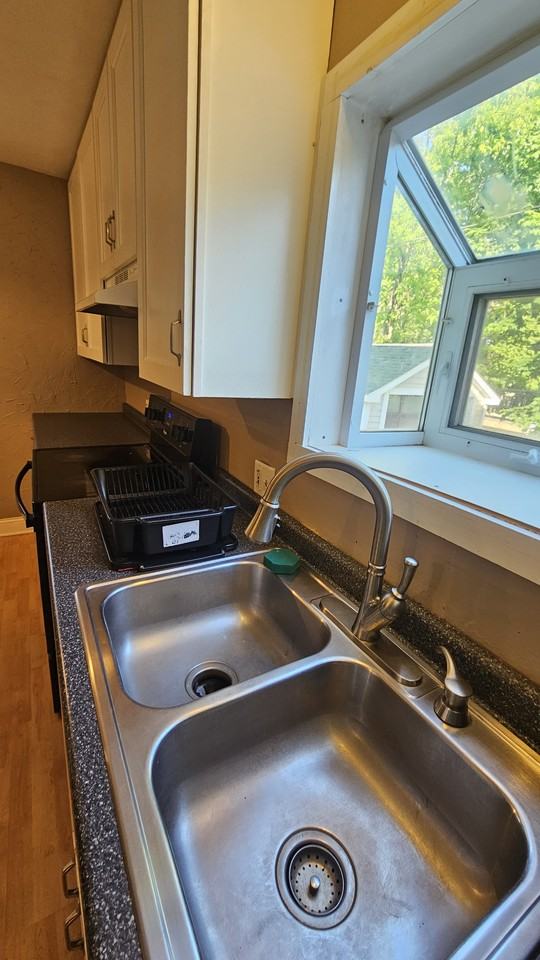 35 Jackson St #NA - Photo 7 of 24