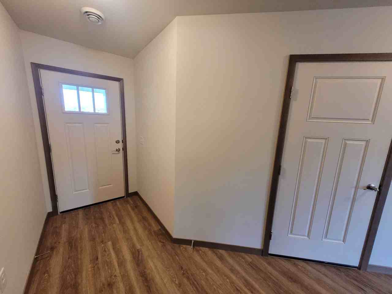1702 E 23rd St #NA - Photo 5 of 33