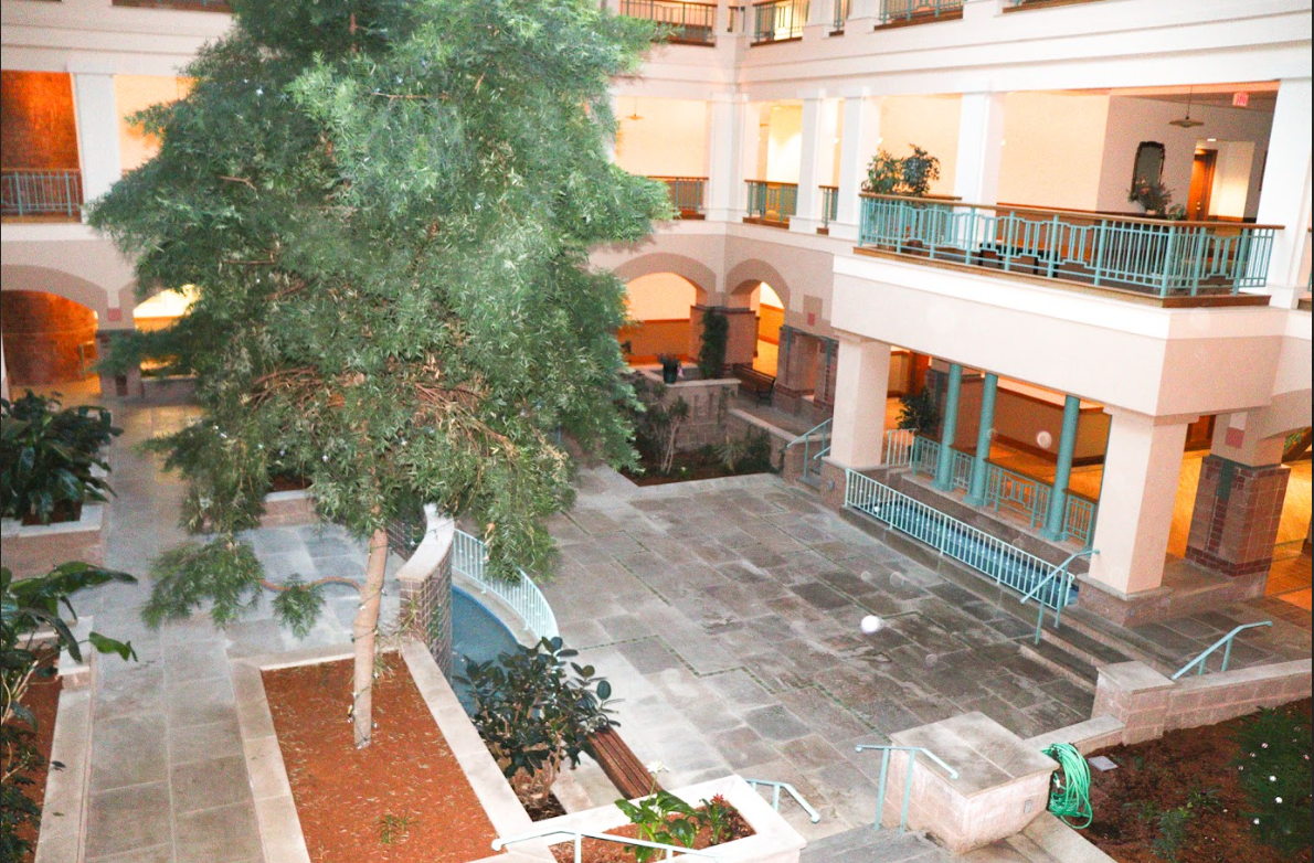 550 Washington St #303