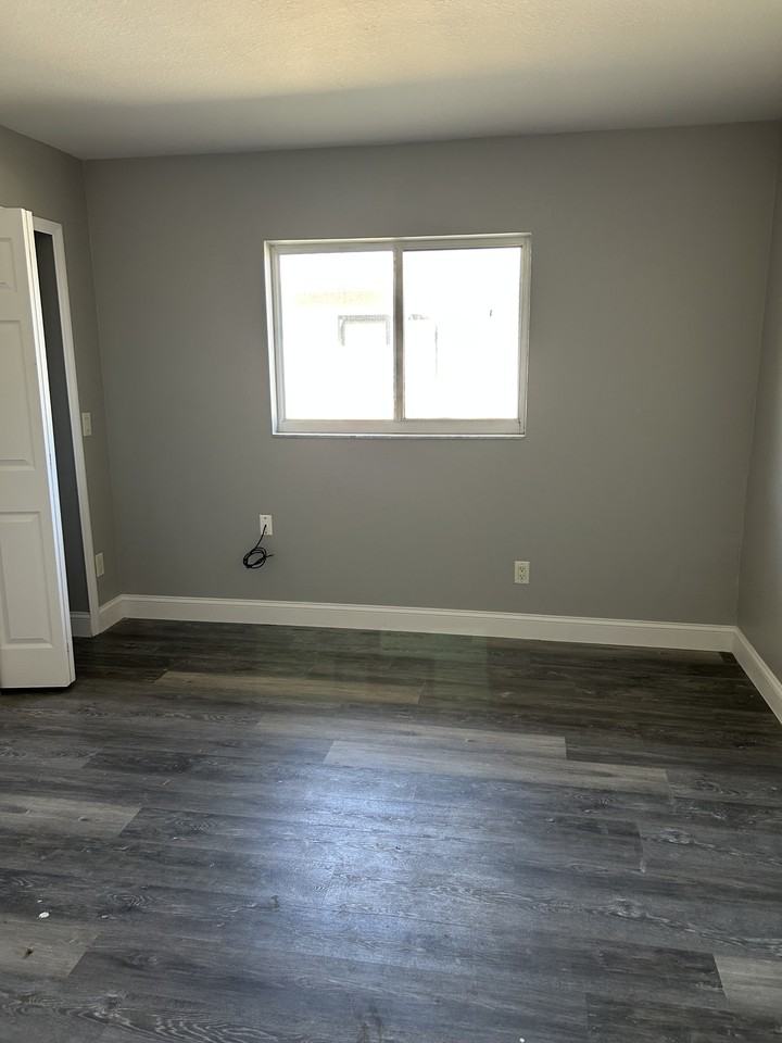 501 Ne 24th Pl #501 - Photo 6 of 8