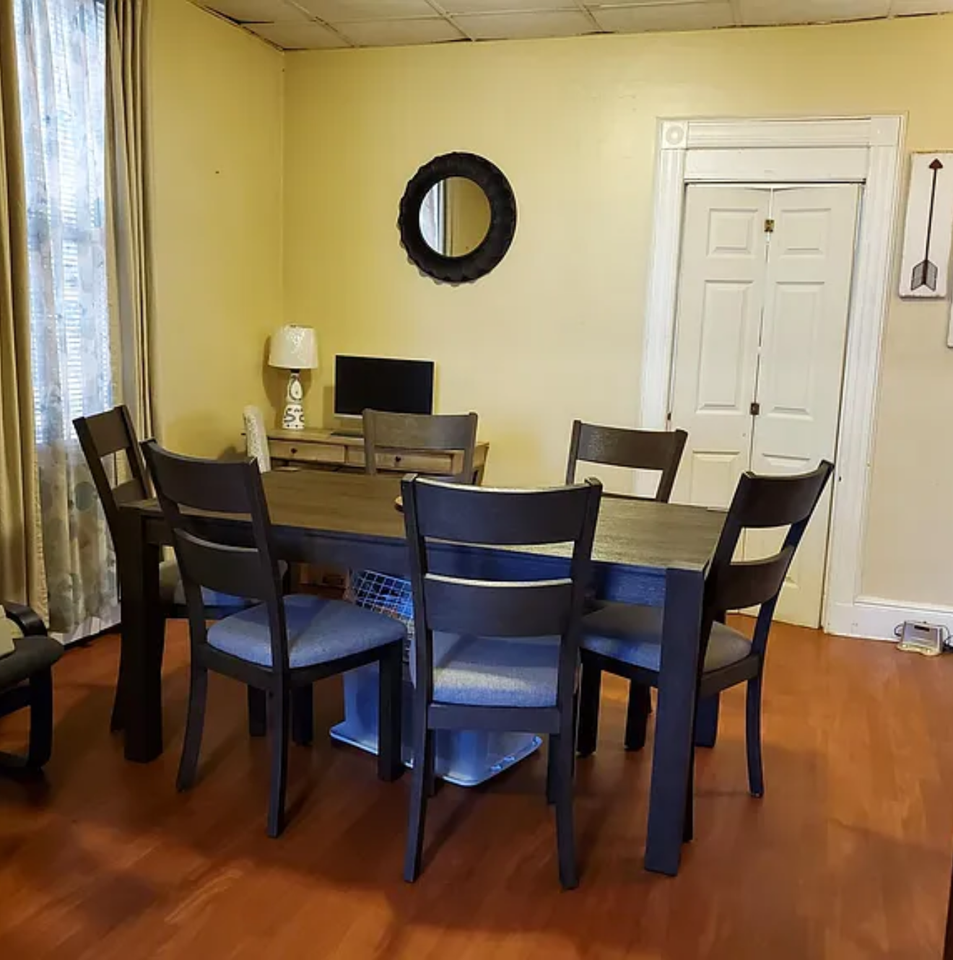 1117 23rd St #1 - Photo 7 of 20