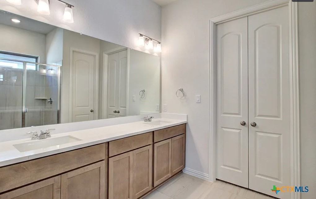 880 Farmhouse Trl #NA - Photo 2 of 10