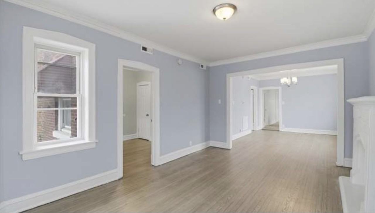 7700 S Saint Lawrence Ave #2 - Photo 2 of 12