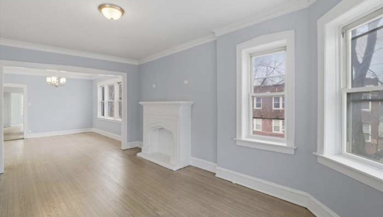 7700 S Saint Lawrence Ave #2 - Photo 3 of 12