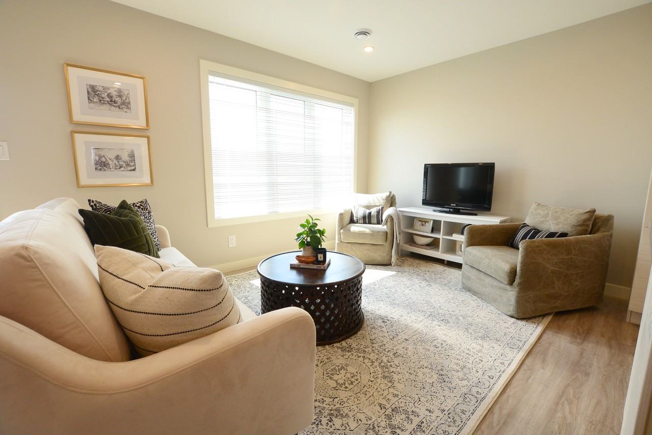 51 & 61 Edgemont Place - Photo 5 of 44