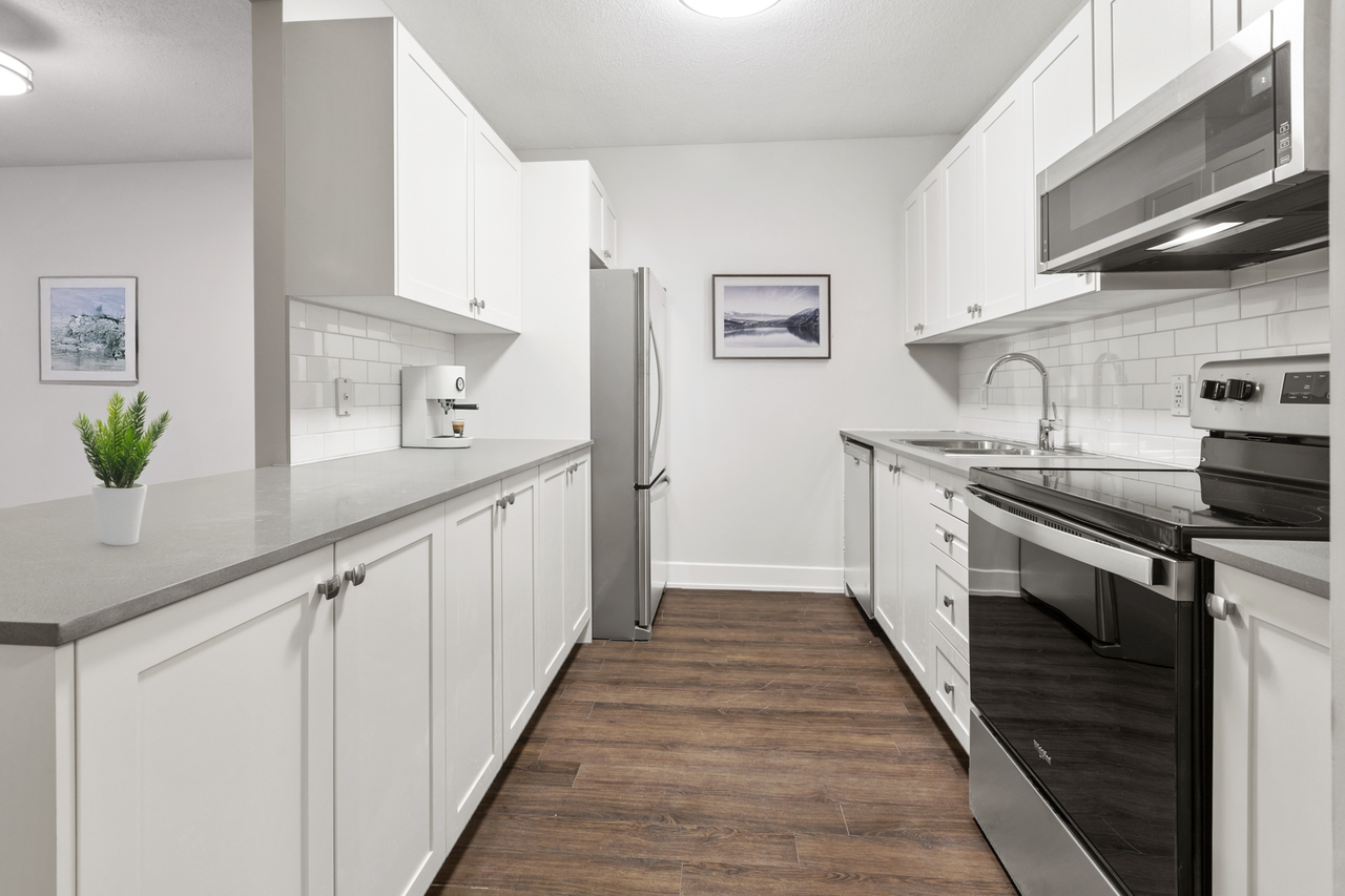 Barrett Place I - Photo 2 of 22