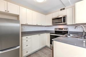 featured image of 315 Holmwood Ave