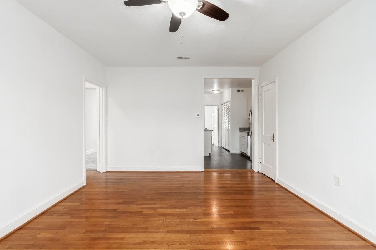 1621 F St Ne - Photo 7 of 7