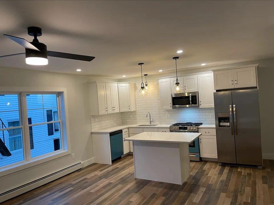 45 Hill St - Photo 7 of 20