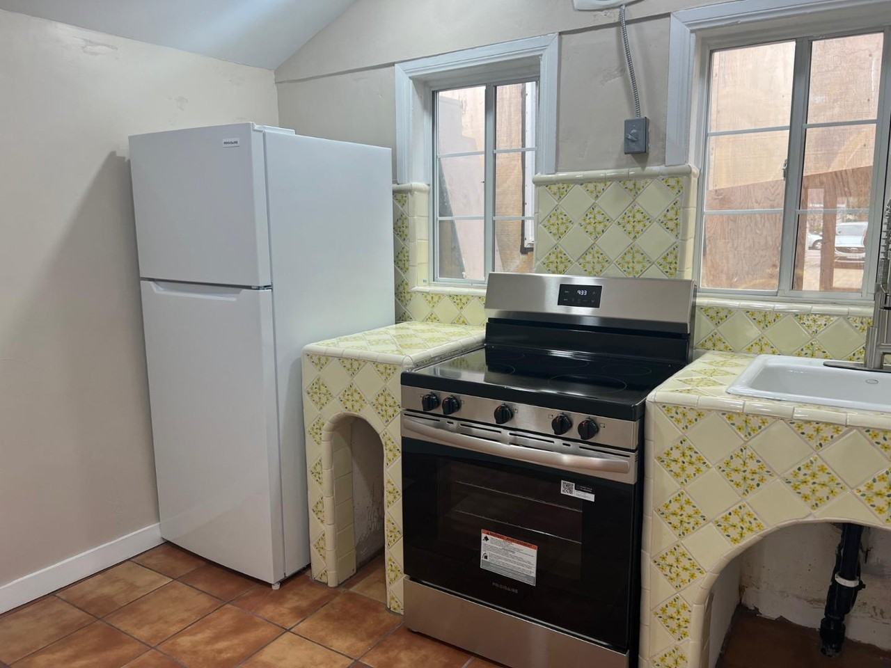 3446 Madison St - Photo 5 of 11