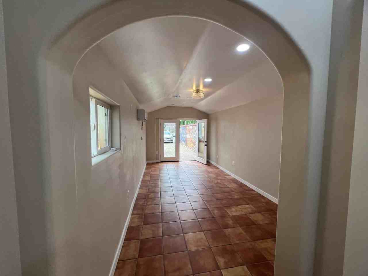 3446 Madison St - Photo 7 of 11