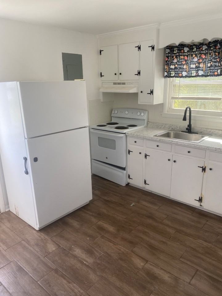 1821 Taylor St - Photo 7 of 20