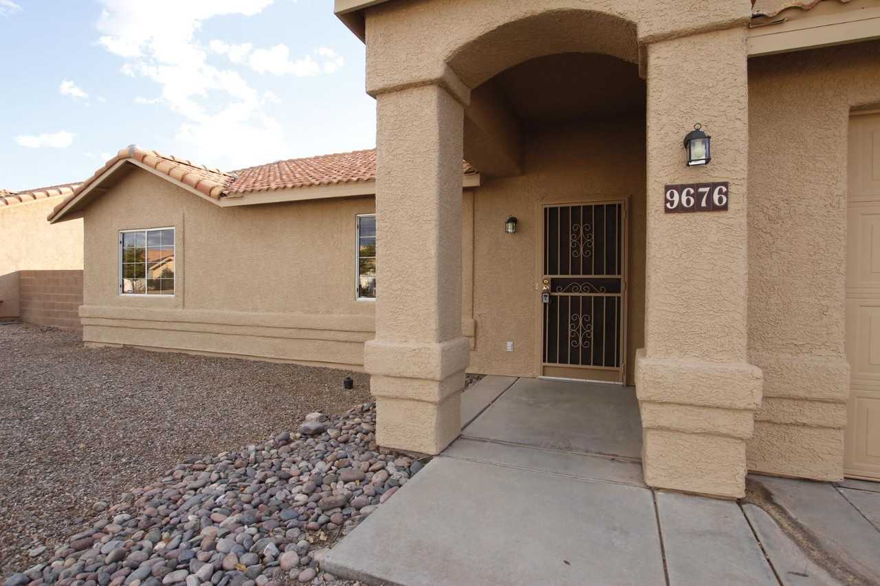 9676 E Paseo Del Tornasol - Photo 3 of 20