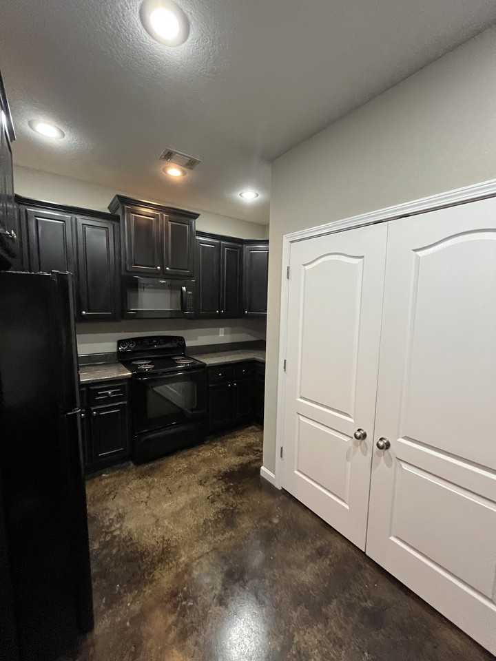 908 E Craighead Forest Rd #93 - Photo 6 of 16