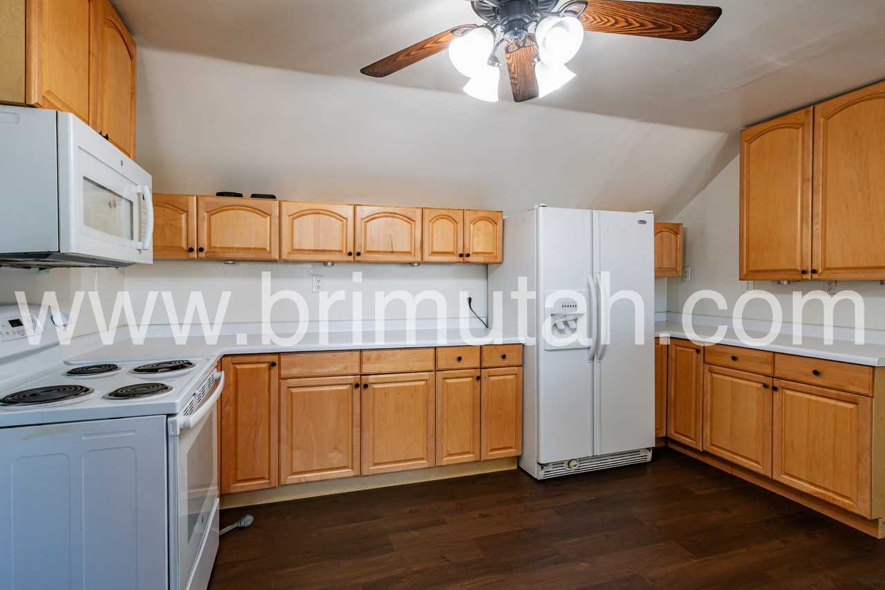 3738 S 700 E #A - Photo 3 of 26