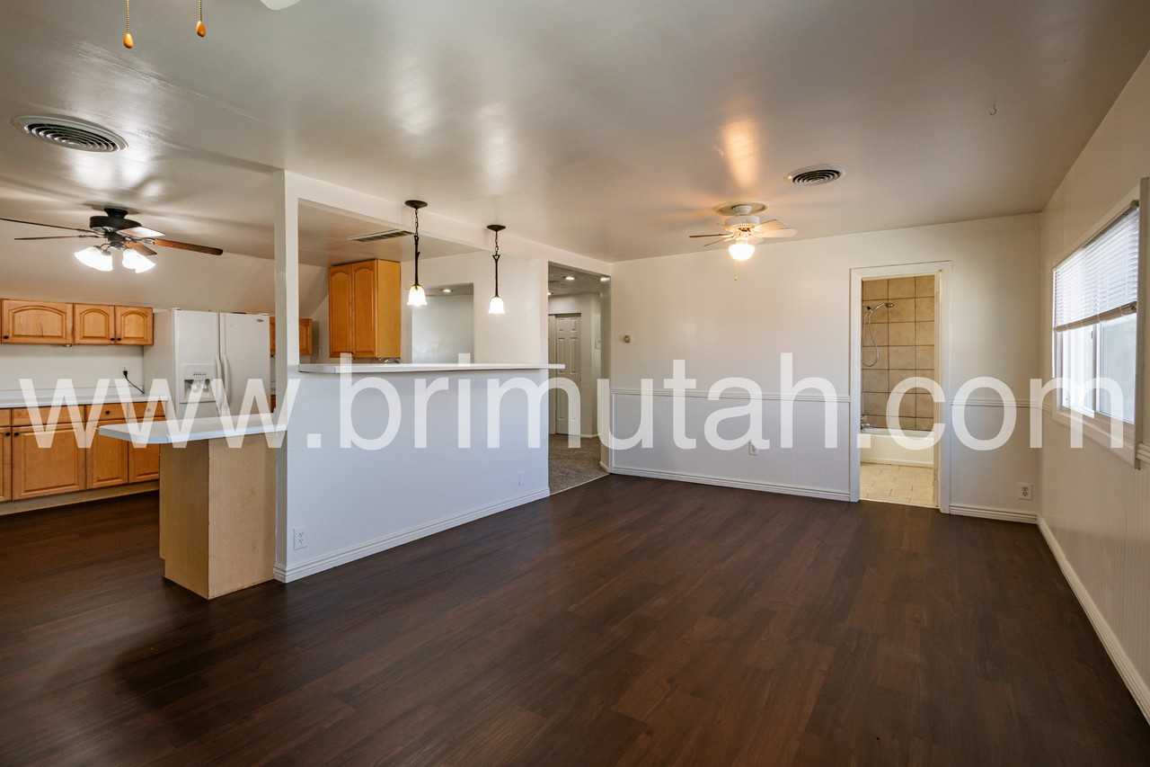 3738 S 700 E #A - Photo 5 of 26