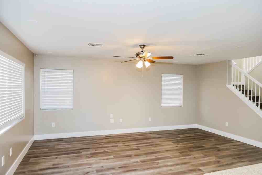 7310 Prussian Green St - Photo 6 of 17