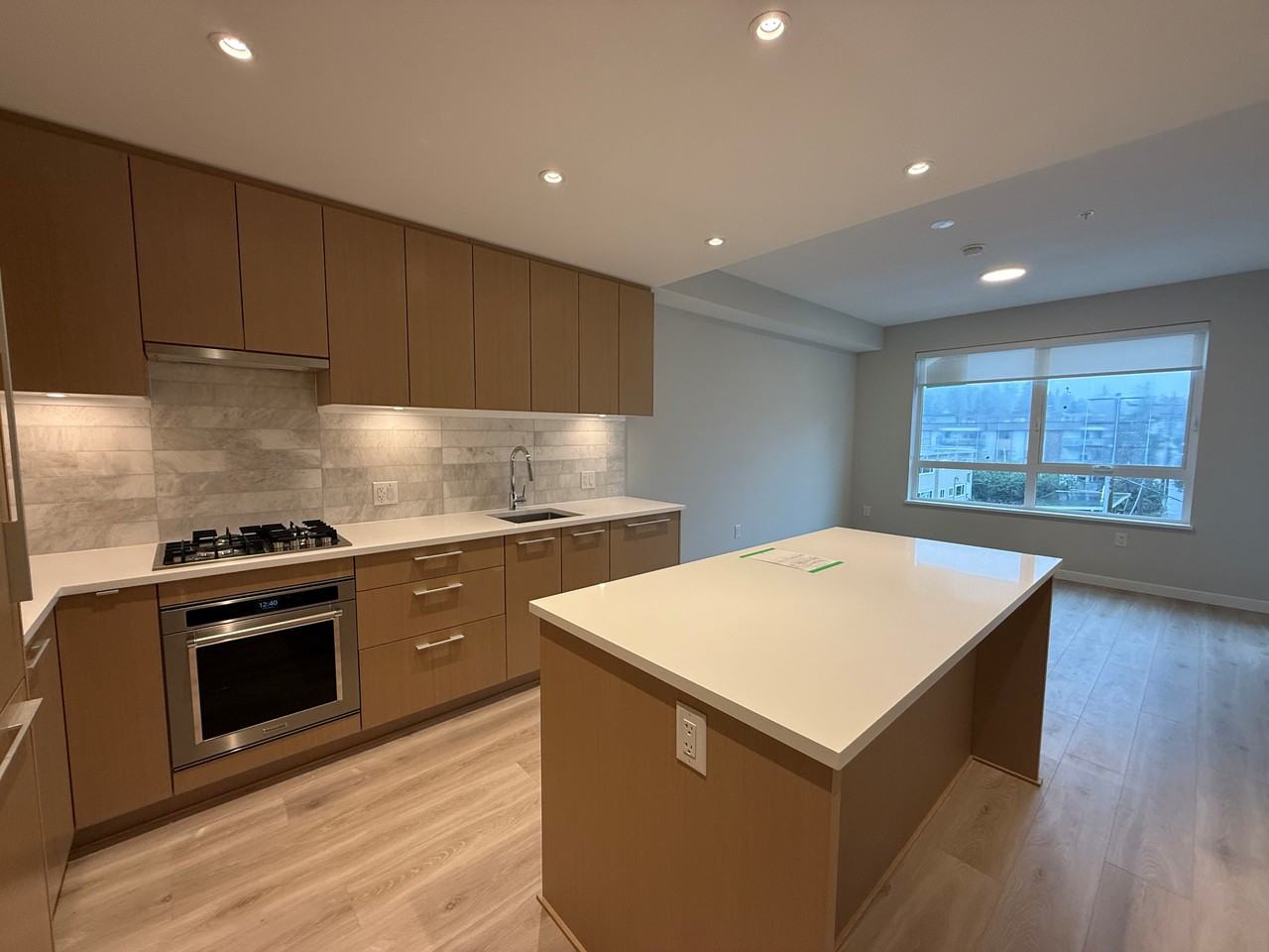 110 East 17th St - Photo 3 of 24