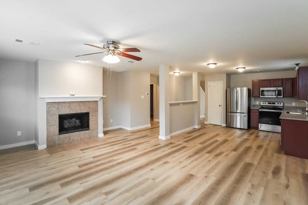 2500 Briar Forest Dr - Photo 5 of 17