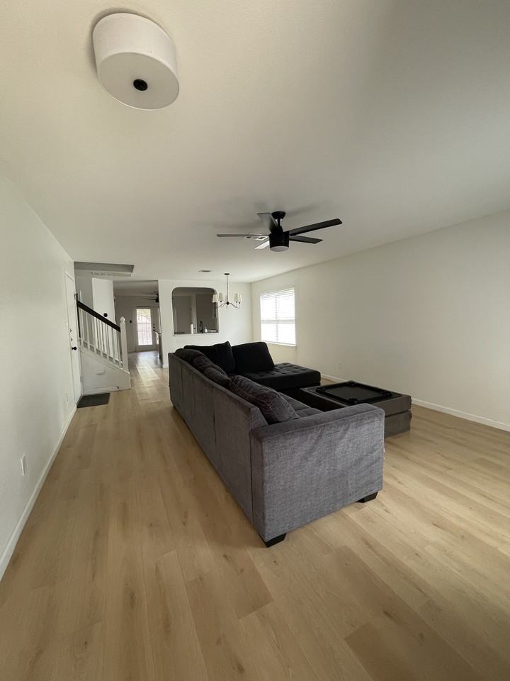 6715 Gunlock Crk #1 - Photo 4 of 43