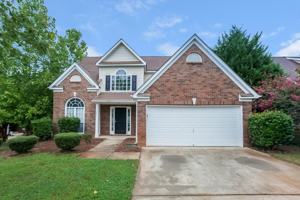 featured image of 384 Jasmine Dr
