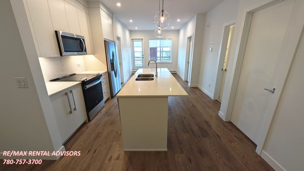 395 Skyview Pky Ne - Photo 2 of 13