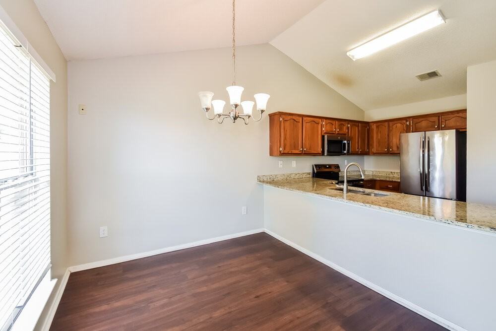 9105 Belmont Dr - Photo 6 of 16